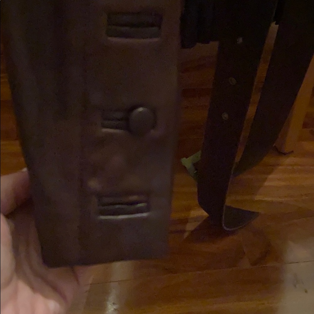 Leather jacket - Picture 3 of 6